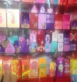 9成新玻璃展示柜 化妆品、零食、饰品展示柜的升级选择
